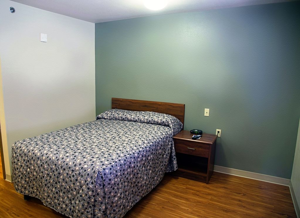 Woodspring Suites Tulsa Habitación foto
